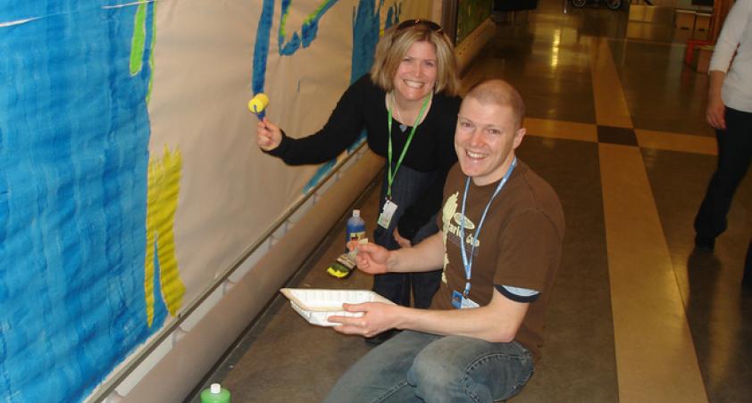 There are many exciting volunteer opportunities offered seven days a week, year-round.