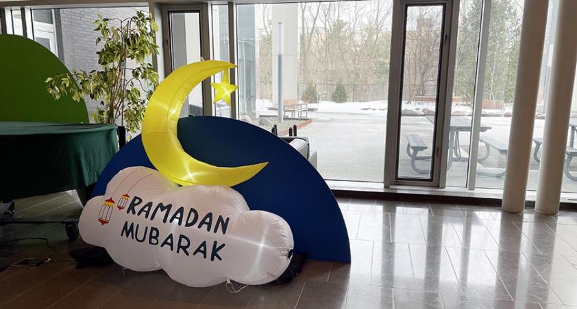 A Ramadan Mubarak moon and star decoration